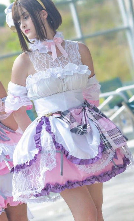 ID Smile Ena Shinonome (2022) / Cosplayer: @chiapep